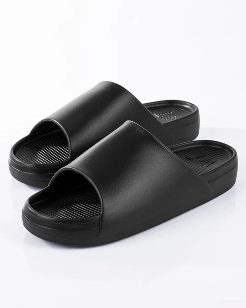 White Threads Essential Sliders - Black